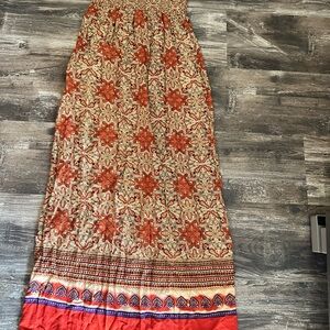Forever 21 Red and Cream Patterned Maxi Skirt